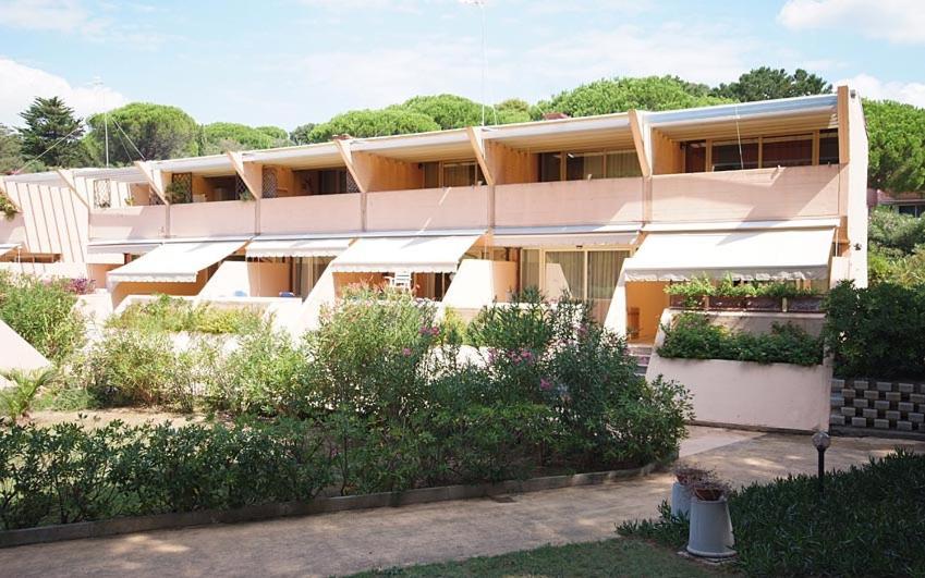 Residence Rex Lo Scoglietto Punta Ala Exterior photo