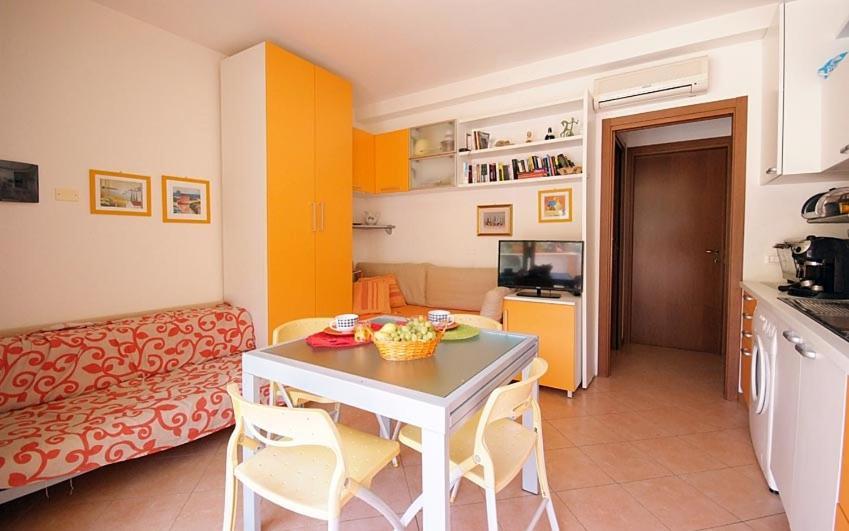 Residence Rex Lo Scoglietto Punta Ala Exterior photo